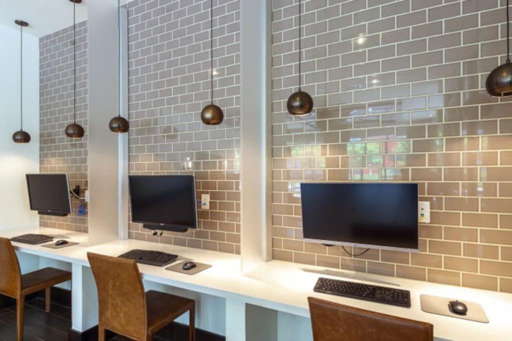 U4 Penthouse Downtown Houstonアパートメント エクステリア 写真