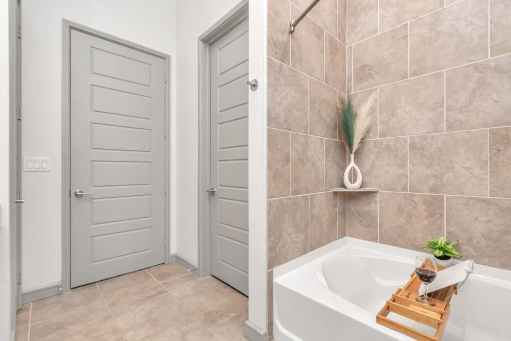 U4 Penthouse Downtown Houstonアパートメント エクステリア 写真