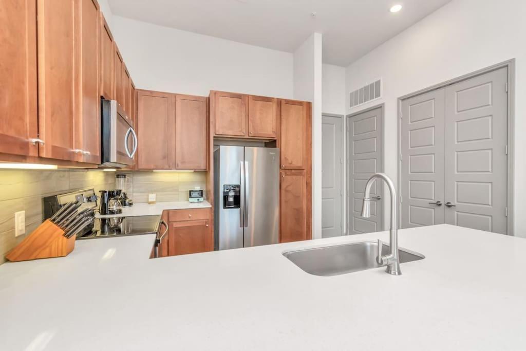 U4 Penthouse Downtown Houstonアパートメント エクステリア 写真