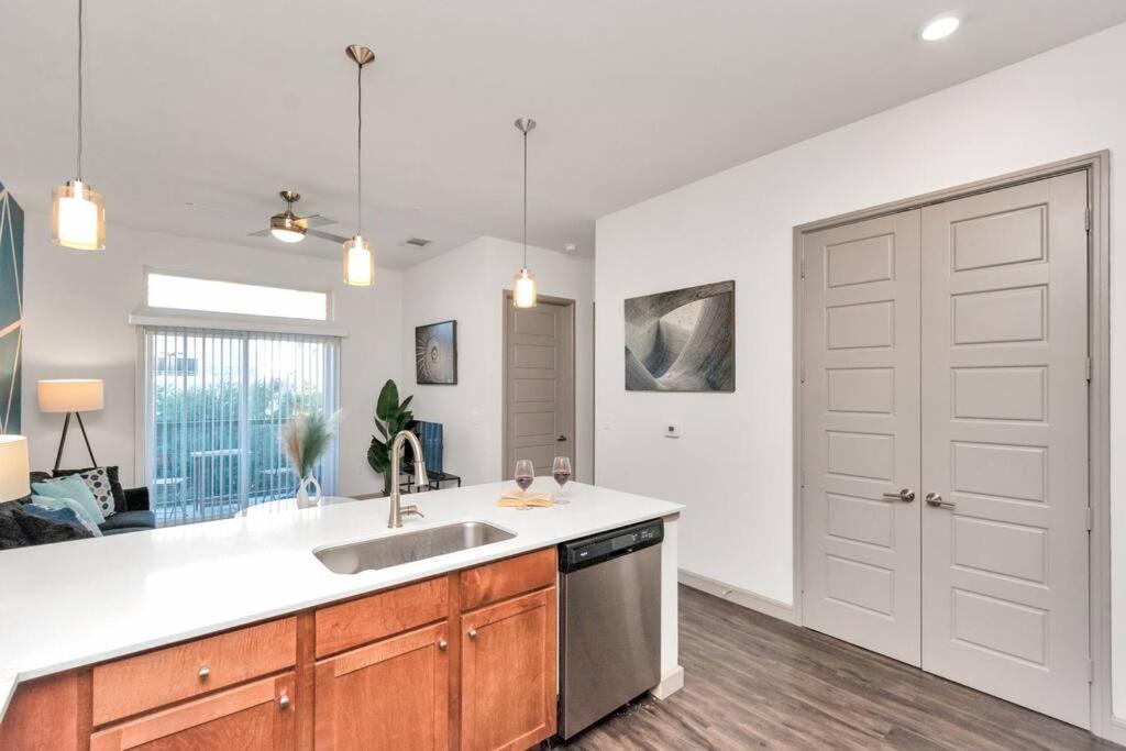 U4 Penthouse Downtown Houstonアパートメント エクステリア 写真