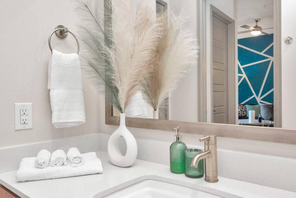 U4 Penthouse Downtown Houstonアパートメント エクステリア 写真
